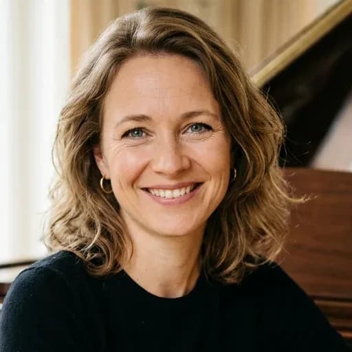 Eszter Kovács